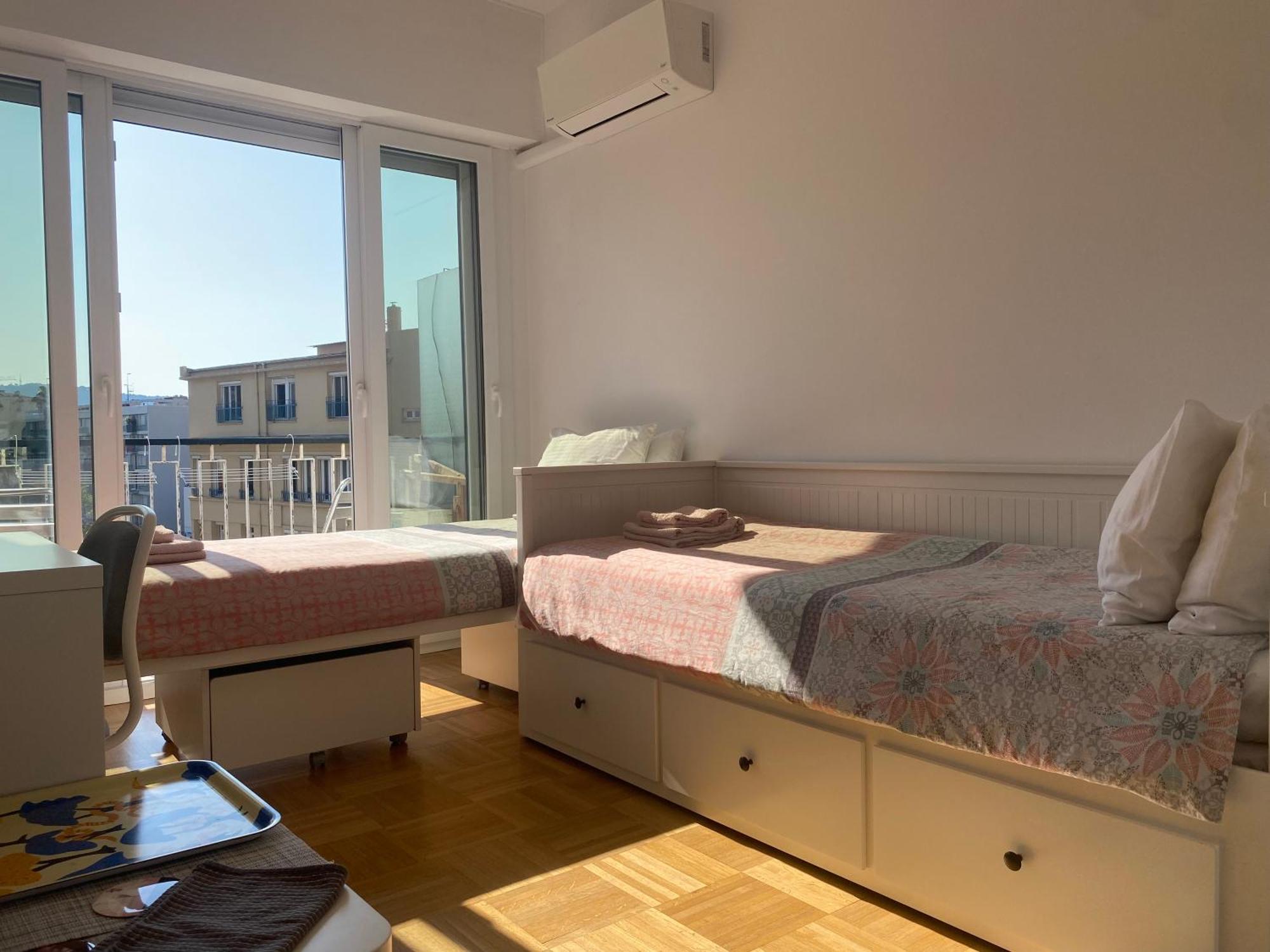 Mirela'S Private Room With Key, Ac, Lift & Balcony In The Center Of Nice On The Cote D'Azur Kültér fotó
